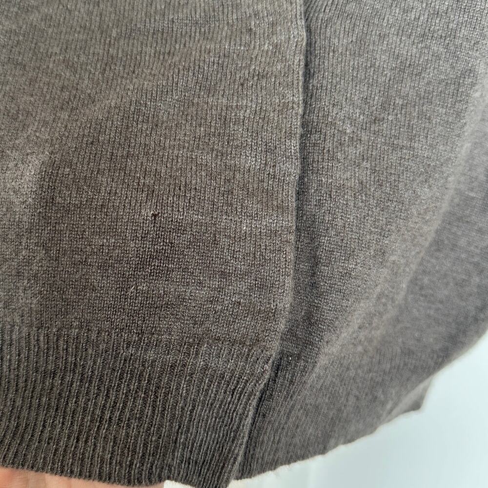 J.Crew Women's Vintage 100% Cashmere Brown V-Neck Cardigan, Size L, Flawed - Picture 5 of 7